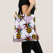 Harlequin Pineapple：定型化ドードルヴィンテージ トートバッグ (クローズアップ)