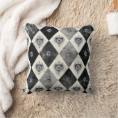 Harlequin with All-Seeing Eyes Throw Pillow クッション (ブランケット)