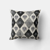 Harlequin with All-Seeing Eyes Throw Pillow クッション (裏面)