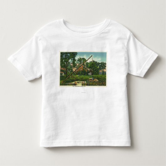 Harlowの古い家の外観# 2 トドラーTシャツ (正面)
