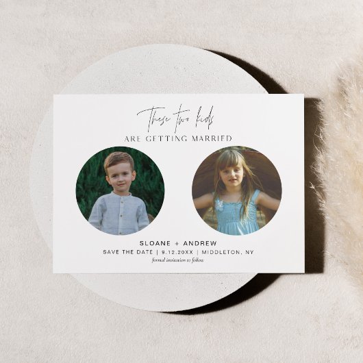 HARLOW幼少期の写真セーブ・ザ・デート案内 招待状