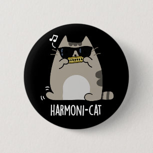 Harmoni-cat Funny Harmonica Cat Pun Dark BG 缶バッジ