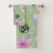 Harmonic Blossoms: Floral Design with OM Symbols バスタオルセット (インサイチュ)
