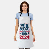 Harris-2024のための白人男性 エプロン (着用した状態)