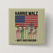 Harris Waltz 2024 分裂より統一 缶バッジ (正面)