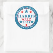 Harris Walz 2024は今回の選挙でカスタム勝利する ラウンドシール (バッグ)