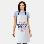Harris Walz 2024アクティブ エプロン (着用した状態)