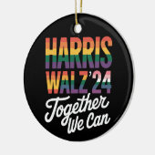 Harris Walz 2024一緒に私たちは選挙LGBTQIAすることができる セラミックオーナメント (左)