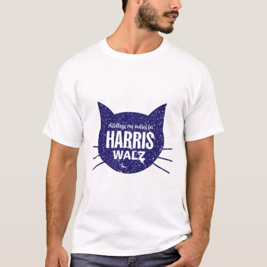 Harris Walz 2024用の子どものいない猫レディース Tシャツ (正面)