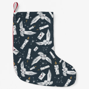 HARRY POTTER™ Hedwigが文字パターンを配信 スモールクリスマスストッキング