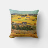 Harvest at La Crau, Monmajour by Vincent vanゴッホ クッション (正面)