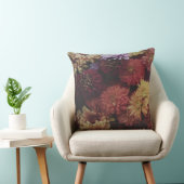 Harvest Chrysanthemum Nocturne Throw Pillow クッション (椅子)