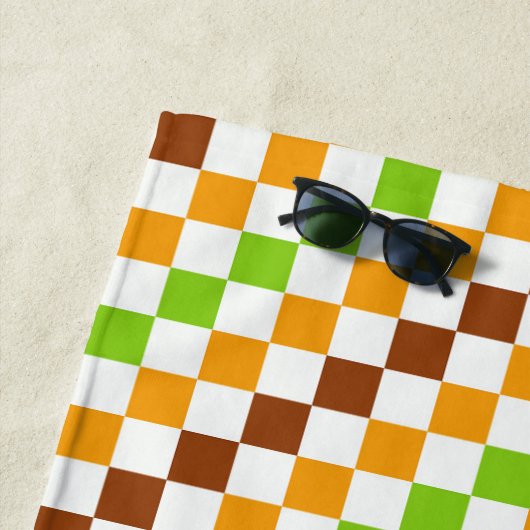 Harvest diagonal checkerboard pattern ビーチタオル (インサイチュ)