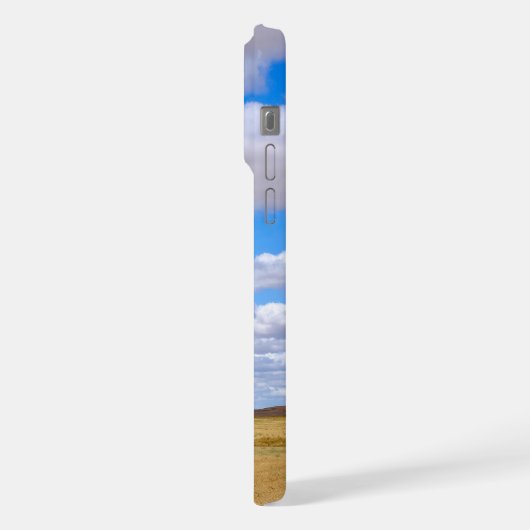 Harvested wheat fields  iPhoneケース (左側面)