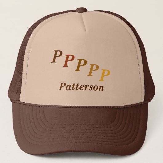 Hat – 名前と段付きモノグラム（茶色） キャップ (正面)