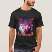 Haunted Bookstore Halloween Retro Bookish Witch Bo Tシャツ (正面)
