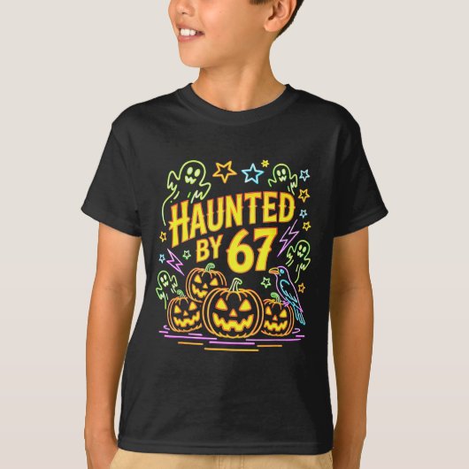 Haunted By 67 Funny Ghost And Pumpkin Halloween  Tシャツ (正面)