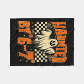 Haunted By 67 Funny Haunted By Six Seven Halloween フリースブランケット (正面(横))