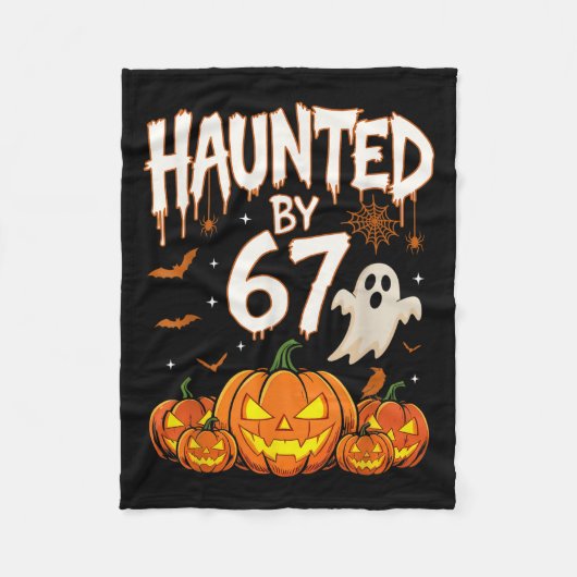 Haunted By 67 Funny Pumpkin And Ghost Halloween Co フリースブランケット (正面)