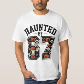 Haunted by 67 – Gothic Halloween Tシャツ (正面)