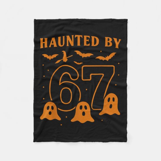 Haunted By 67 Meme Halloween Ghost Graphic  フリースブランケット (正面)