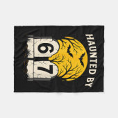 Haunted By 6 7  フリースブランケット (正面(横))