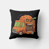 Haunted Candy Truck Ride – Creepy Halloween Skull  クッション (裏面)