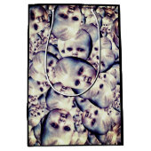 Haunted dolly wrapping paper ミディアムペーパーバッグ (正面)