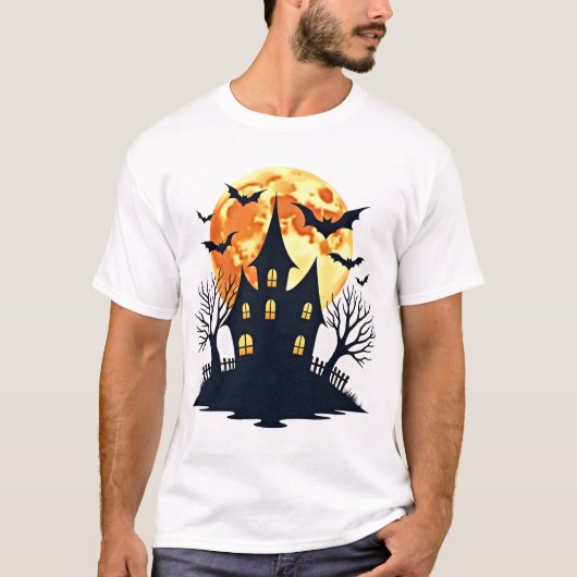 Haunted House with Bats � Spooky Halloween Tee Tシャツ (正面)