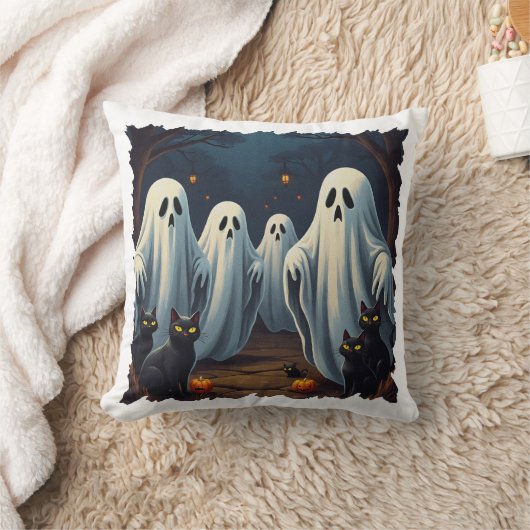 Haunted Night Illustration クッション (ブランケット)