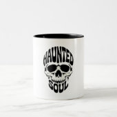 Haunted Soul Skull Typography ツートーンマグカップ (中央)
