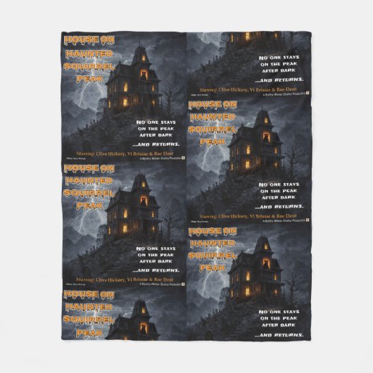 Haunted Squirrel Peak フリースブランケット (正面)