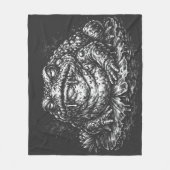 Haunted Toad Sigil by BurnsInHell フリースブランケット (正面)