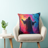 Haunting Demon Cloaked In Shadows Design クッション (椅子)