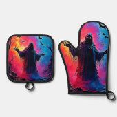 Haunting Demon Cloaked In Shadows Design 鍋つかみ&鍋敷きセット (正面)