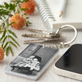 Haunting Vintage Sibling Portrait キーホルダー (正面右)