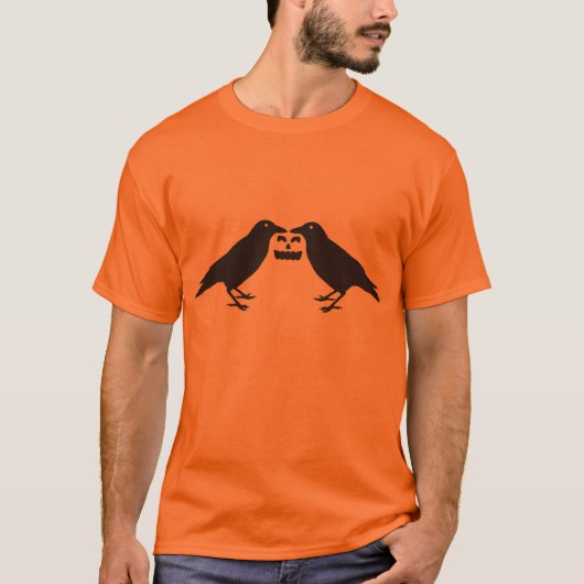 Hauntingly Cute: Crows with Pumpkin & Hidden Ghost Tシャツ (正面)