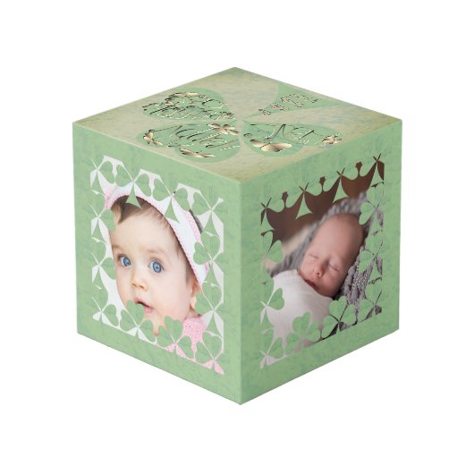 「Have a Happy St. Patrick's Day」シャムロックフレーム フォトキューブ (裏面アングル)