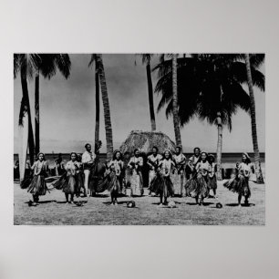 Hawaii - Line of Hula Girls Dancing ポスター