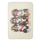 Hawaiian Bernese Mountain Dogs Flower Lei バスマット (正面縦)