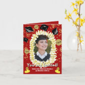Hawaiian Graduation Party Lei Photo Invitation カード (黄色い花)