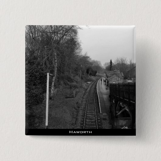 Haworth Railway 缶バッジ (正面)