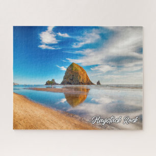 Haystack Rock, Cannonビーチ,オレゴン,アメリカ ジグソーパズル