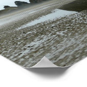 Haystack Rock Reflection、大砲ビーチ、オレゴン ポスター (角)