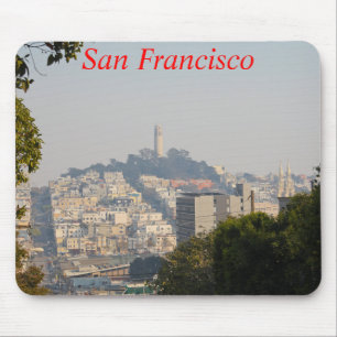 Hazy Coit Tower、San Fancisco、カリフォルニア マウスパッド