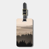 Hazy Woodland Hills風景写真 ラゲッジタグ (正面縦)