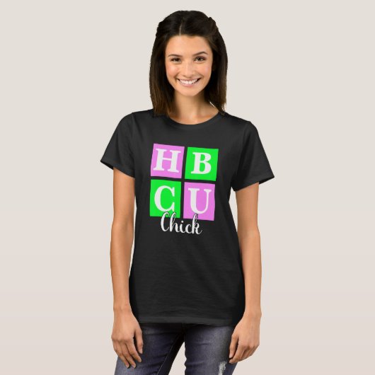 HBCU Chick Pink and Green Blocks Love Tシャツ (正面フル)
