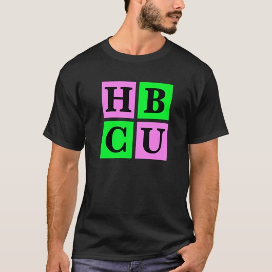 HBCU Pink and Green Blocks Love   Tシャツ (正面)