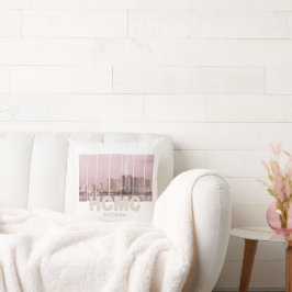 HCMC Saigon (Ho-Chi-Minh-City) Skyline Vietnam クッション