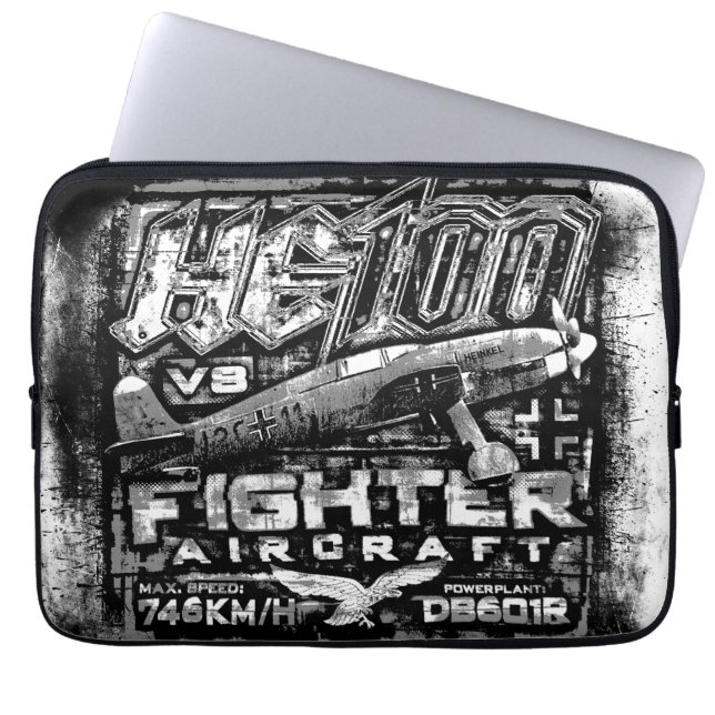 He 100 V8 ラップトップスリーブ (正面)